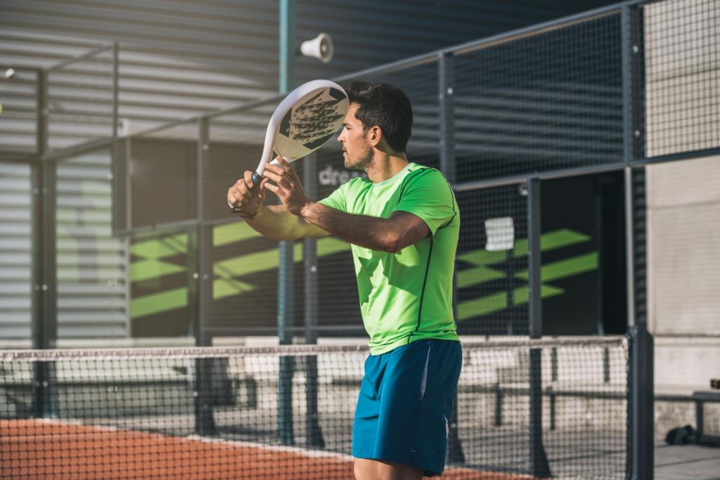 Consejos para mantener una mentalidad ganadora en los torneos de pádel