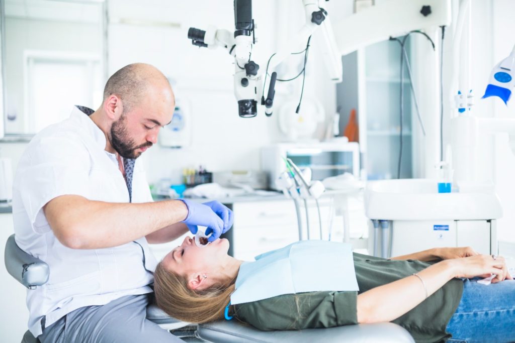 Periodoncia Cuida tus Encías y Mejora tu Sonrisa